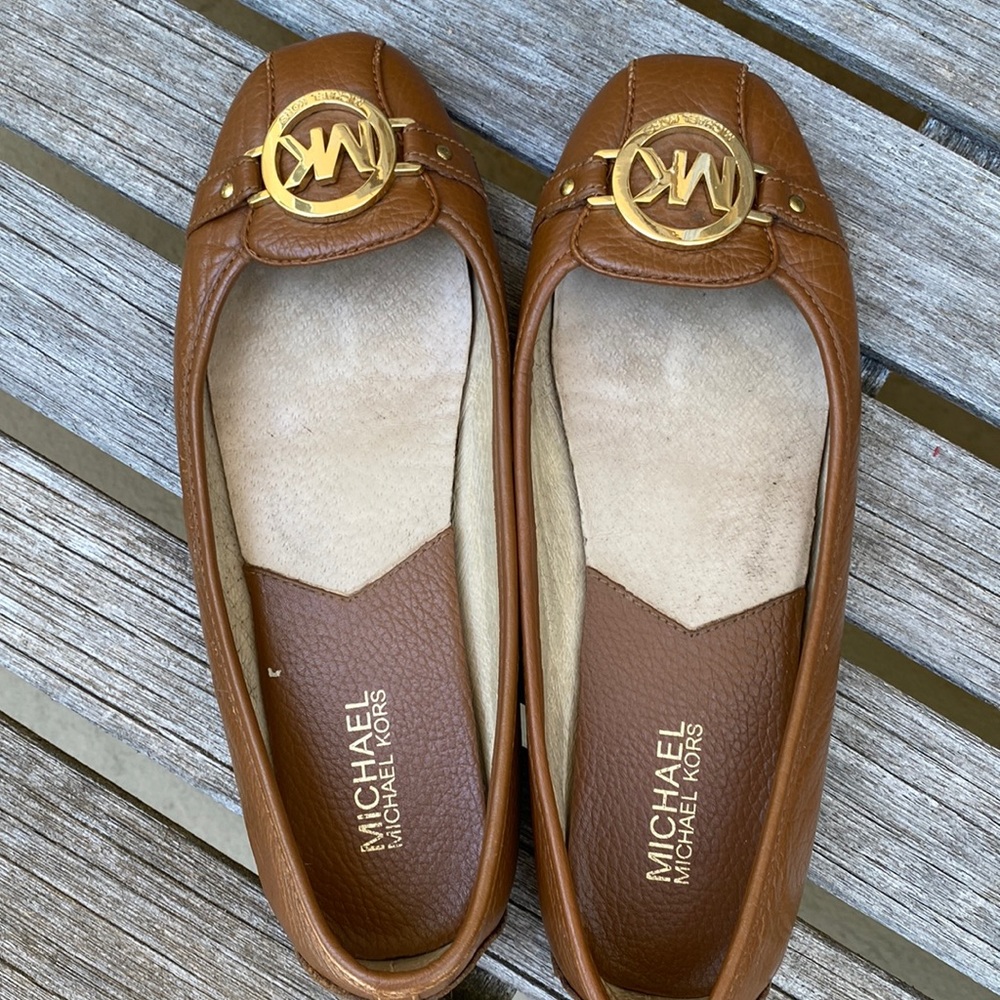 Michael Kore shoes
